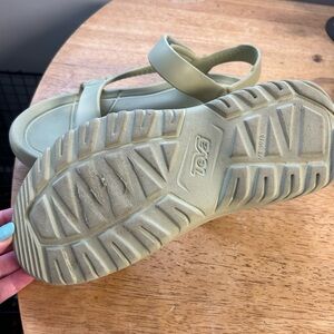Teva Hurricane Drift Women’s shoes size 10